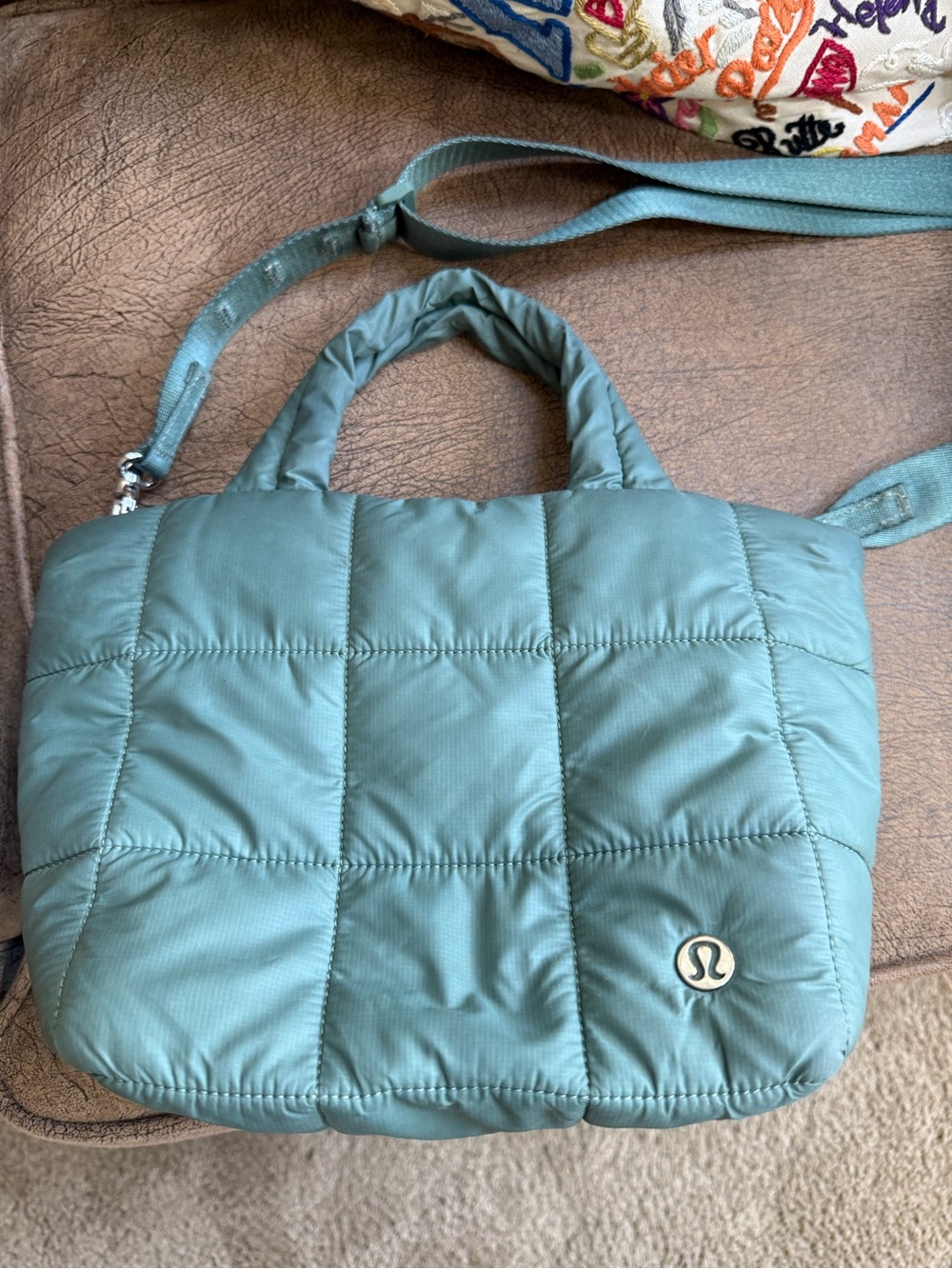 lululemon athletica Quilted Puffer Tote in Sage